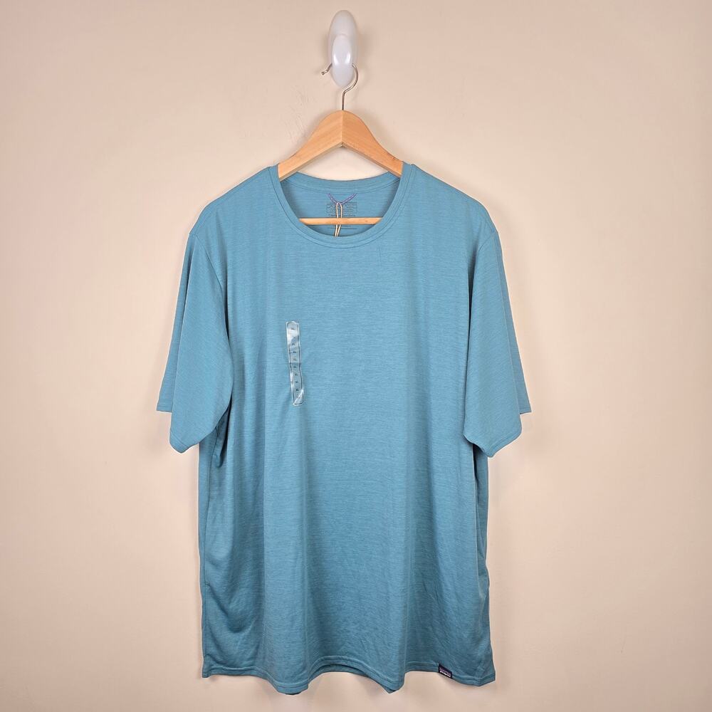 Patagonia Men's Size XL Capilene Cool Daily Shirt Wetland Blue X-Dye 45215